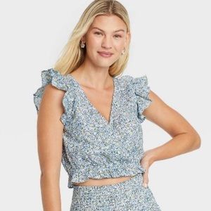 NWT Flutter Sleeveless Cropped Wrap Top